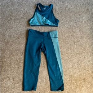 GIRLS Athletic Crop top/cropped leggings